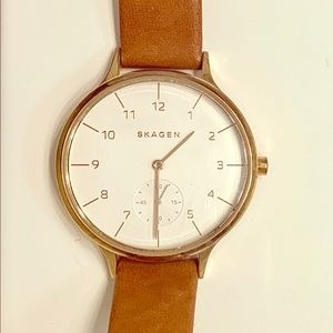 Skagen Anita watch - gold & tan leather. Worn 2x!